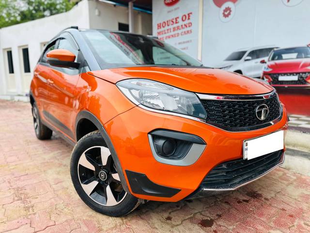 https://images10.gaadi.com/usedcar_image/4607456/original/processed_cb7cf27244d55fc93cd2135471c231c6.jpg?imwidth=6400