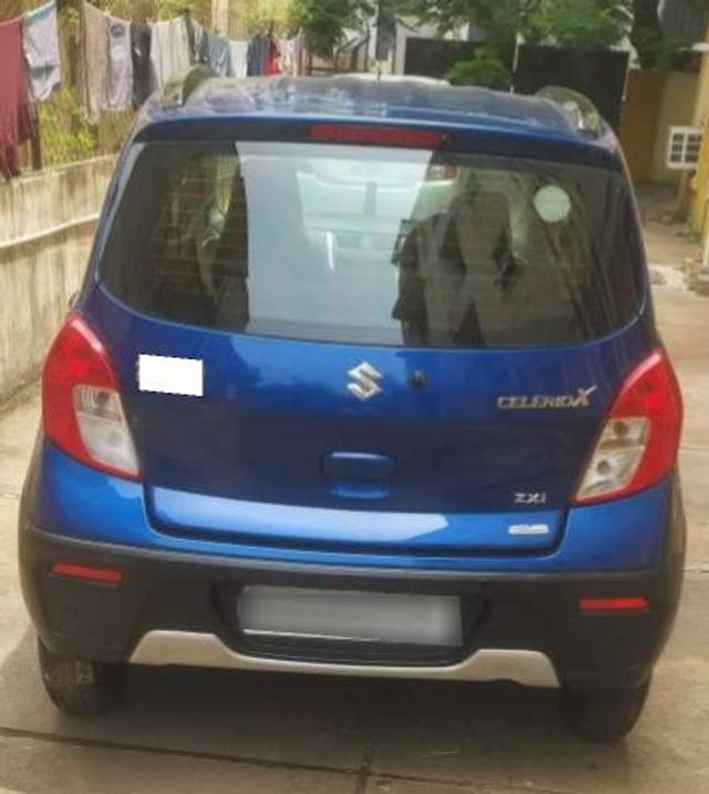 https://images10.gaadi.com/usedcar_image/4607458/original/processed_fcb12849a2c2ef6f5d1b3104b03d6673.jpg?imwidth=6402