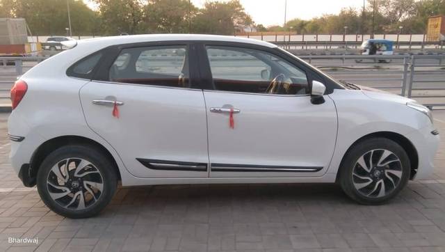 https://images10.gaadi.com/usedcar_image/4607476/original/processed_516eb1dc136f559bf1231995f5bf5dea.jpeg?imwidth=6401