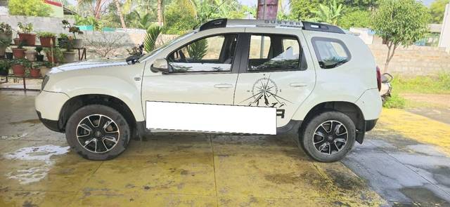 https://images10.gaadi.com/usedcar_image/4607485/original/processed_08776743-f8d9-40cc-880d-3ec6741783d0.jpg?imwidth=6402
