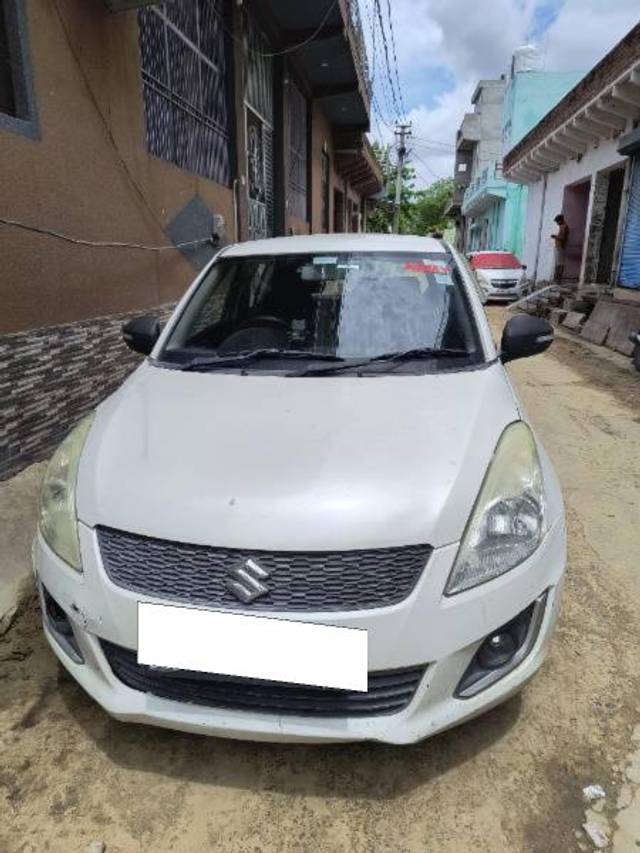 https://images10.gaadi.com/usedcar_image/4607493/original/processed_acc52b9f-5224-449b-9f19-c5a1f807ec6b.jpg?imwidth=6401