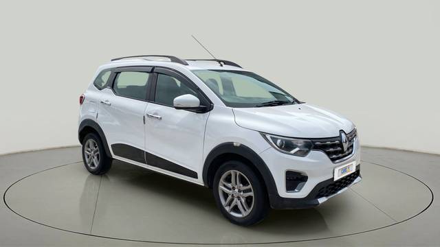 https://images10.gaadi.com/usedcar_image/4607601/original/7a4f990e2e18dd1a743f273f255ee641.jpg?imwidth=6400
