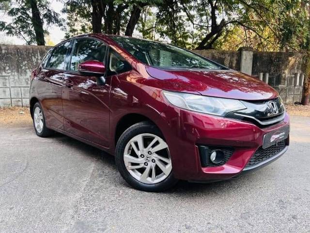 https://images10.gaadi.com/usedcar_image/4607613/original/processed_6e66209ddb69aee3728dc973f8ec7f0e.jpg?imwidth=6400