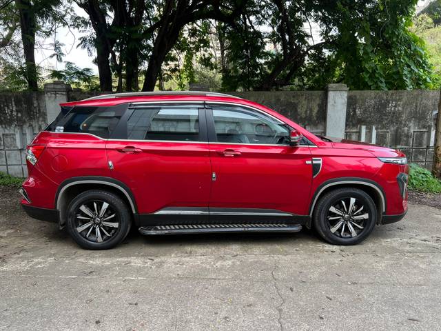 https://images10.gaadi.com/usedcar_image/4607659/original/747132bc1f923013c41d82665d3ea9f1.jpg?imwidth=6401