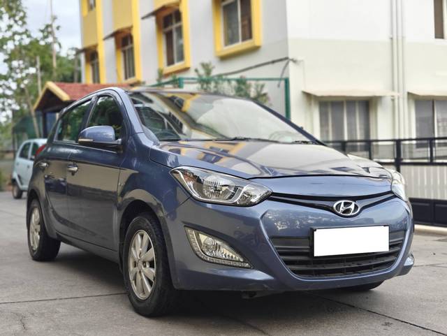https://images10.gaadi.com/usedcar_image/4607663/original/processed_e33c771112232a6a98a71a1299a707e7.jpg?imwidth=6400