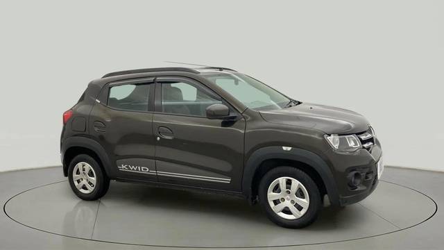 https://images10.gaadi.com/usedcar_image/4607688/original/a1729829d4e66a30cedb9aed28b882f8.jpg?imwidth=6400