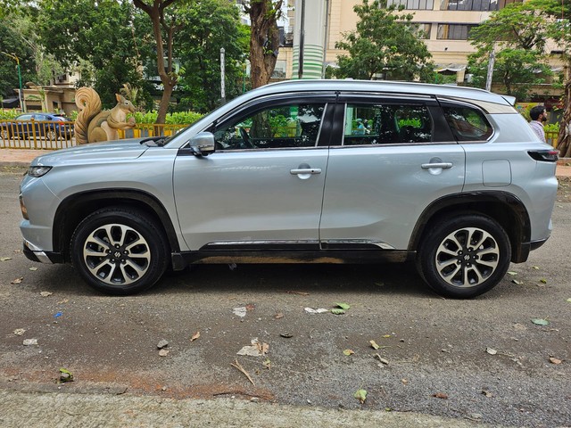 Second-hand 2024 Maruti Grand Vitara Alpha Plus Hybrid CVT for sale in Thane-4