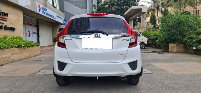 https://images10.gaadi.com/usedcar_image/4607746/original/processed_668a5c71a63b5a45ebb5c0403ae11dc0.jpg?imwidth=6401