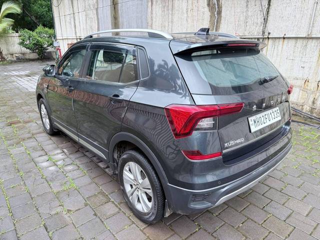 https://images10.gaadi.com/usedcar_image/4607751/original/processed_68ab7c4a2eb2a6515e526dafd2374893.jpg?imwidth=6402