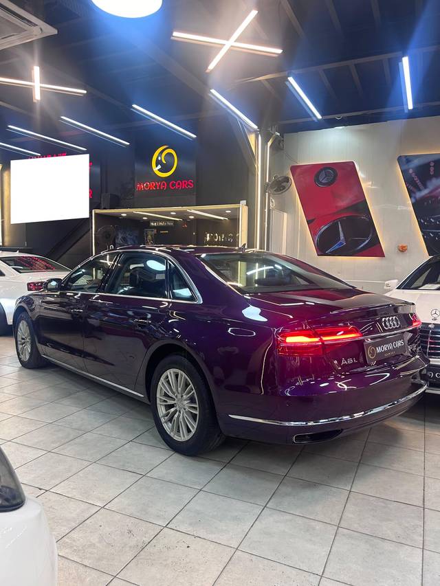 https://images10.gaadi.com/usedcar_image/4607767/original/processed_878cef644a0ab9fd060dc7e62e381ec5.jpg?imwidth=6401