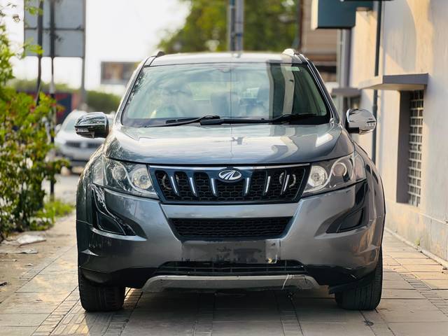 https://images10.gaadi.com/usedcar_image/4607796/original/b5b4432b9c2d87e9e306a2d7ef2ff15a.jpg?imwidth=6400