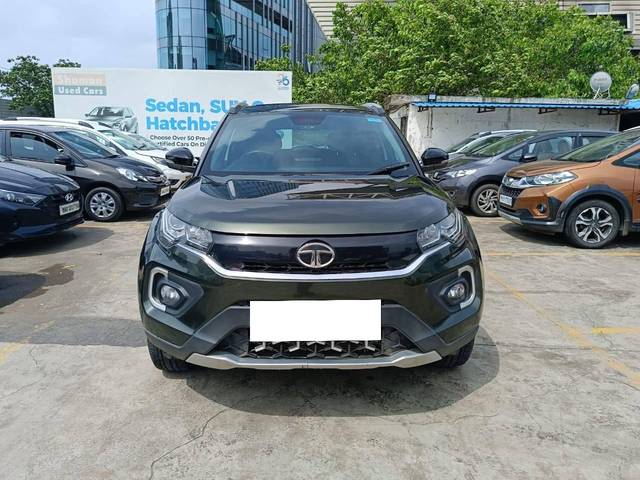 https://images10.gaadi.com/usedcar_image/4607799/original/processed_6a640aa1659056b5dc69f00c42441c1c.jpg?imwidth=6402