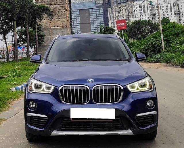 https://images10.gaadi.com/usedcar_image/4607802/original/processed_e45ec30fa42d25bcd148efbd5d1869b7.jpg?imwidth=6402