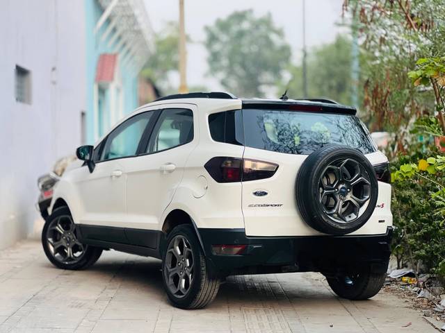 https://images10.gaadi.com/usedcar_image/4607820/original/processed_c4f4e97a1c868ad10405beb09d802e6a.jpg?imwidth=6402