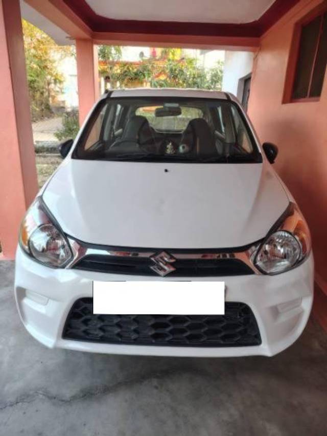 https://images10.gaadi.com/usedcar_image/4607821/original/processed_e40bb75a-6bf5-43a1-8068-f063a6a38963.jpg?imwidth=6400