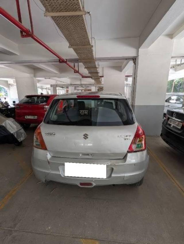 https://images10.gaadi.com/usedcar_image/4607824/original/processed_53110d3d-dc4f-482a-9f74-a081a57324ca.jpg?imwidth=6401