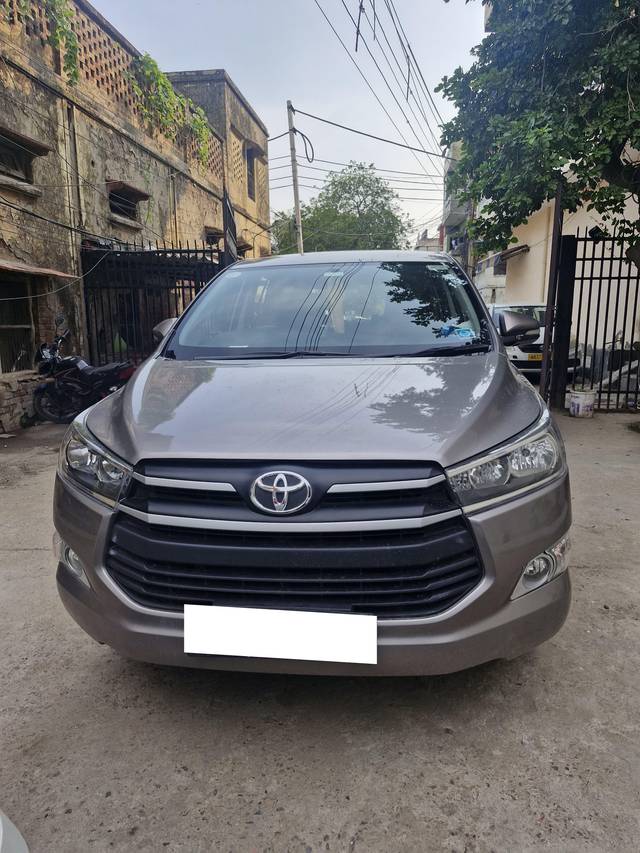 https://images10.gaadi.com/usedcar_image/4607845/original/processed_9b8a9386-5e14-4212-b972-72e33c6f8b27.jpg?imwidth=6401