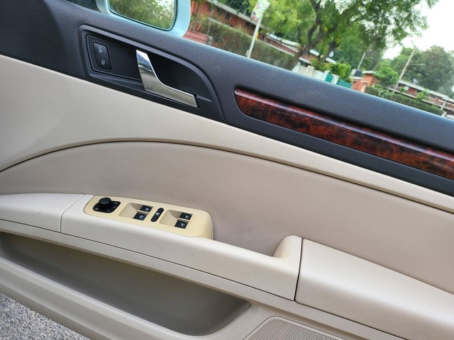 Second-hand 2012 Skoda Superb Elegance 1.8 TSI for sale in New Delhi-7