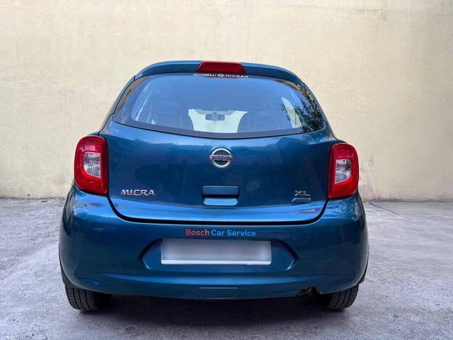 https://images10.gaadi.com/usedcar_image/4607902/original/processed_bf3e76331c825dfcb2f1a7ca85f0e022.jpg?imwidth=6402