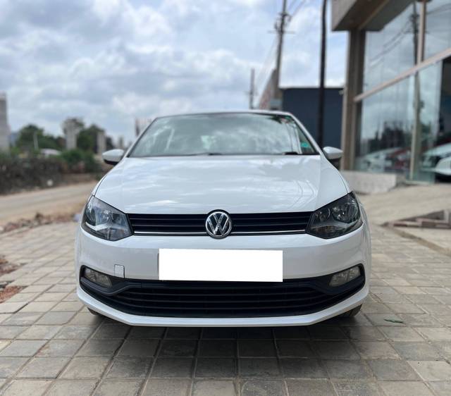 https://images10.gaadi.com/usedcar_image/4607918/original/processed_adfc13410548432de35841b65efde95a.jpg?imwidth=6402