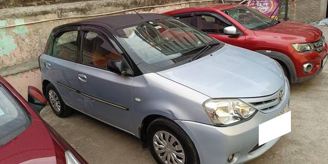 https://images10.gaadi.com/usedcar_image/4607925/original/processed_15746ae25cfe5ee0d7f88f7a80d6d660.jpg?imwidth=6400