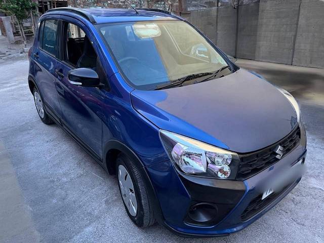 https://images10.gaadi.com/usedcar_image/4607939/original/processed_cf8d02228ad082c69d575fbbc4dc794d.jpg?imwidth=6400