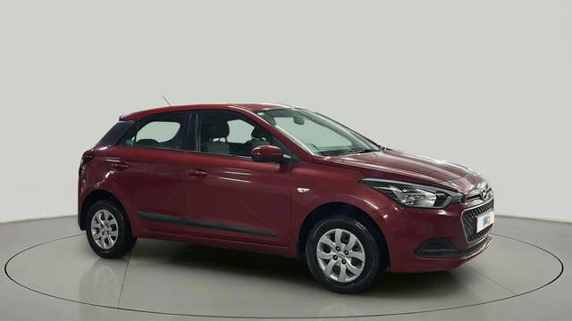 https://images10.gaadi.com/usedcar_image/4607943/original/9bea2f25a1cd974be27dbe9702d24d5d.jpg?imwidth=6400