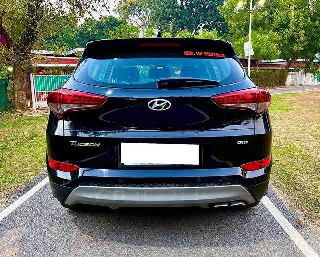 https://images10.gaadi.com/usedcar_image/4607964/original/processed_d5bf30096932051da04216e7a39adc3c.jpg?imwidth=6402