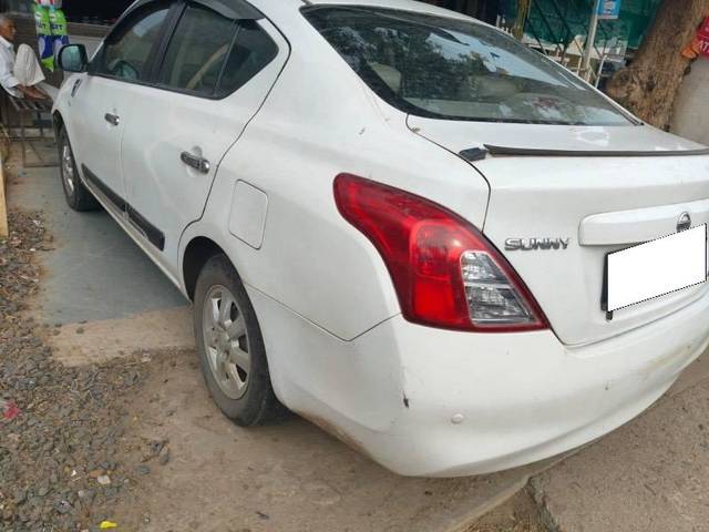 https://images10.gaadi.com/usedcar_image/4607965/original/processed_e1c514ba-35a6-4b2f-bb9f-8ffb4f810aad.jpeg?imwidth=6402