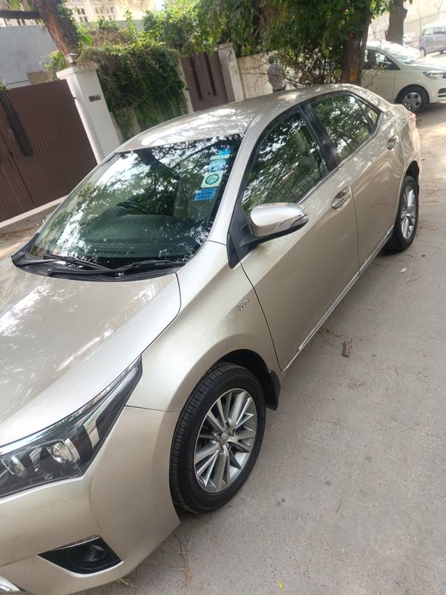 https://images10.gaadi.com/usedcar_image/4607983/original/2c1801ddf724161e80083f805f06a2d9.jpeg?imwidth=6400