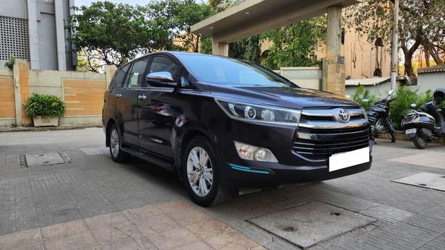 https://images10.gaadi.com/usedcar_image/4607997/original/processed_2fb4d7e6537bcce7f3d1311af0f2f1c2.jpg?imwidth=6400
