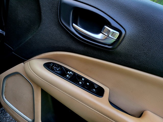 Second-hand 2019 Jeep Compass 1.4 Longitude Plus AT for sale in New Delhi-9