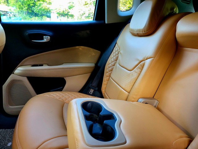 Second-hand 2019 Jeep Compass 1.4 Longitude Plus AT for sale in New Delhi-21