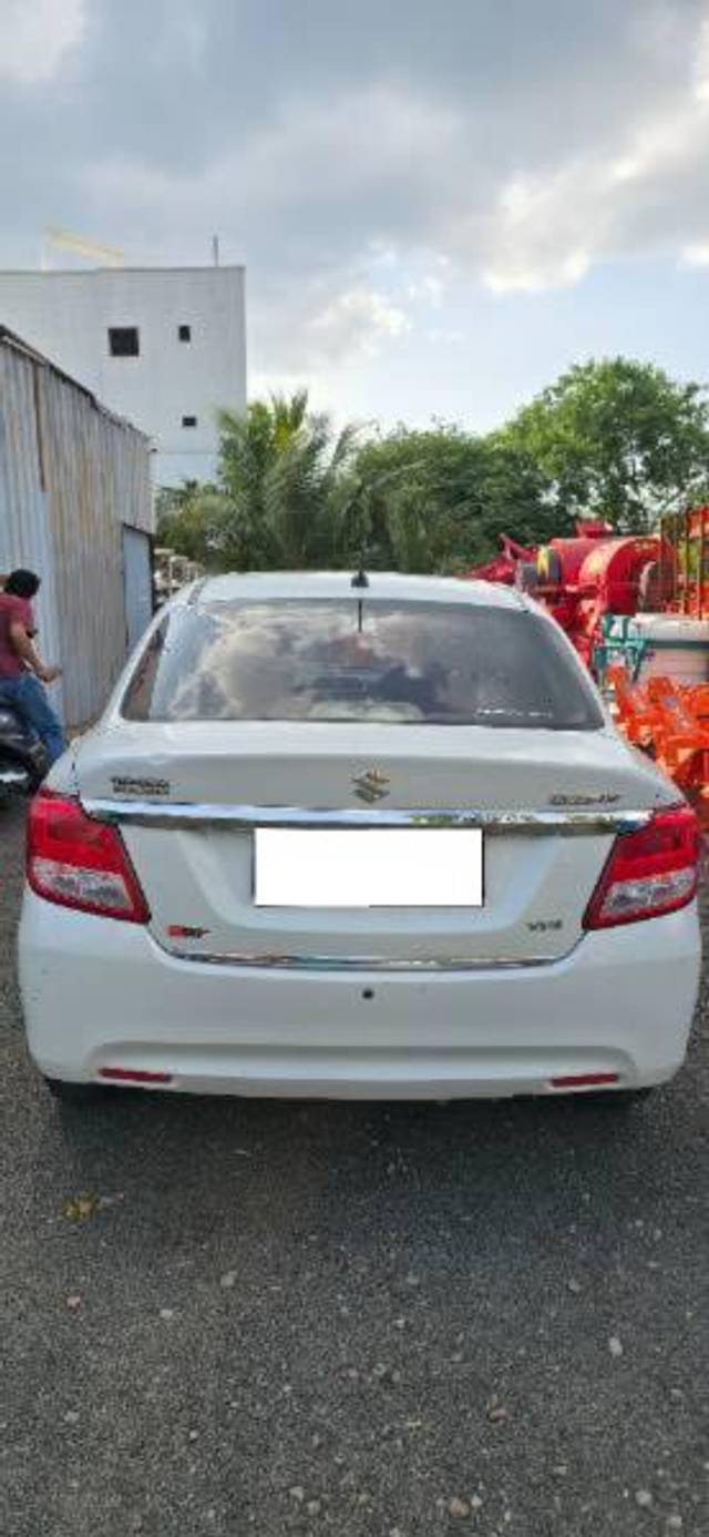 https://images10.gaadi.com/usedcar_image/4608046/original/processed_d225c389-baa1-4b3c-a4f1-ac9ebd6fc278.jpg?imwidth=6401