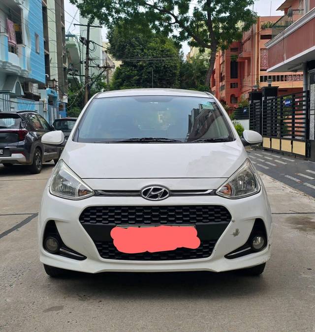 https://images10.gaadi.com/usedcar_image/4608069/original/processed_971e52fb090d9c5e9a509fec00558a76.jpg?imwidth=6400