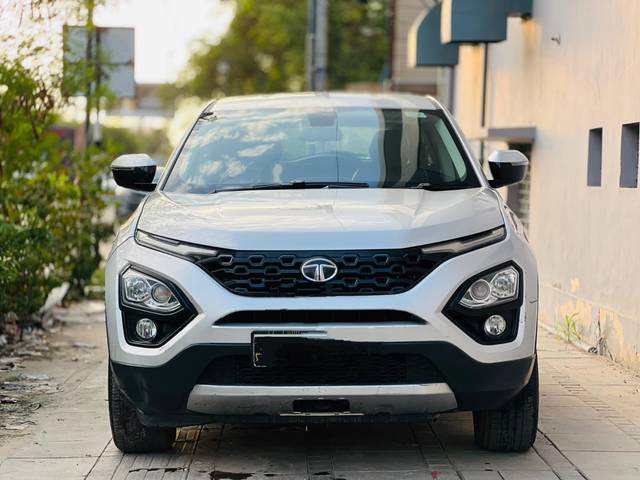 https://images10.gaadi.com/usedcar_image/4608086/original/b3779c56a1a705fb1557288667887053.jpg?imwidth=6402