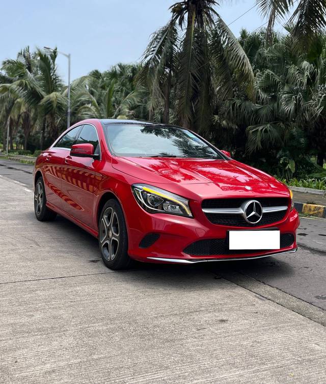 https://images10.gaadi.com/usedcar_image/4608099/original/processed_2489a33594121f7e8176dbac86ef0b72.jpeg?imwidth=6400