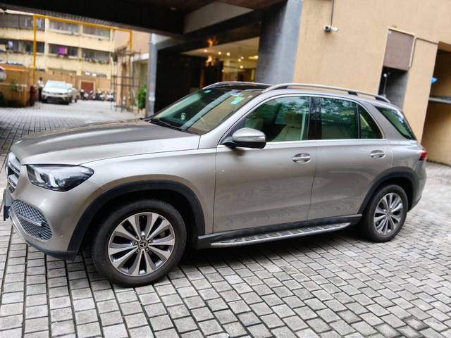 https://images10.gaadi.com/usedcar_image/4608102/original/701ad0916d833a2cc23c3c3623e9d1fd.jpeg?imwidth=6400