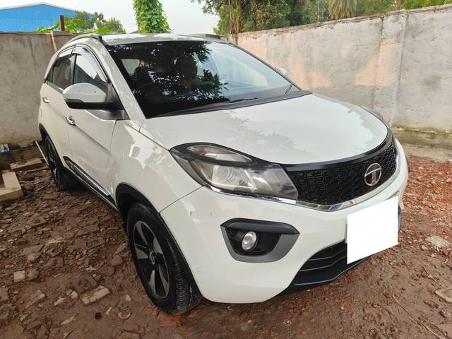 https://images10.gaadi.com/usedcar_image/4608104/original/processed_8cd21445143d9a503a4245e1da009780.jpg?imwidth=6400