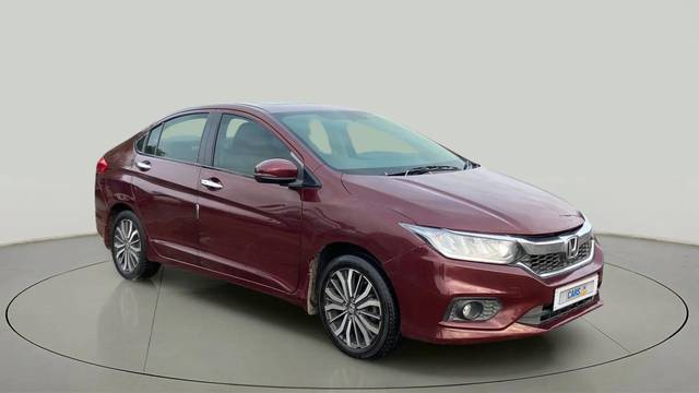 https://images10.gaadi.com/usedcar_image/4608120/original/d4270f9dbcaf69e42f60f2abaea261a0.jpg?imwidth=6400