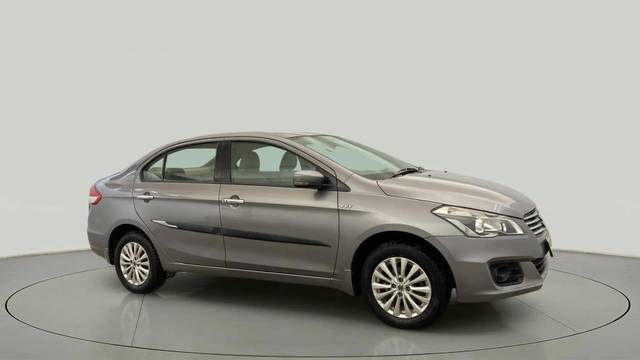https://images10.gaadi.com/usedcar_image/4608134/original/d8f74af1fe67994c4539c5a8c5d3fc8d.jpg?imwidth=6400