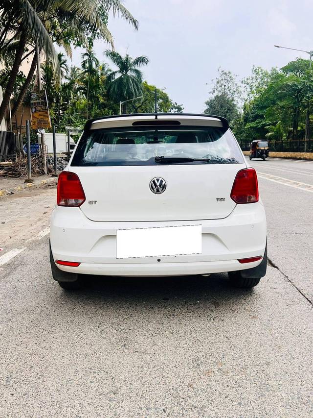 https://images10.gaadi.com/usedcar_image/4608207/original/processed_1ccf2fb2112fa8ed15bd94163fa30947.jpeg?imwidth=6402
