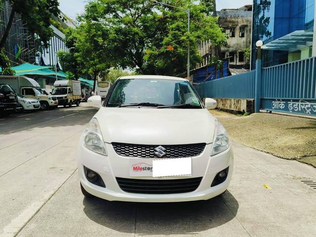 https://images10.gaadi.com/usedcar_image/4608216/original/processed_a73690efb61d13573ddcc735b38e0aef.jpeg?imwidth=6400