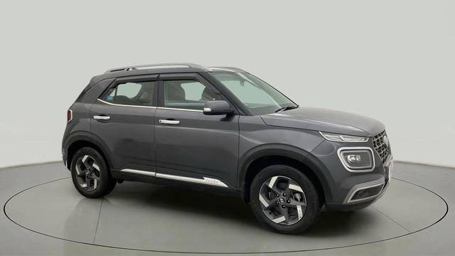 https://images10.gaadi.com/usedcar_image/4608231/original/48885242393d94131271df6f9d30ff92.jpg?imwidth=6400