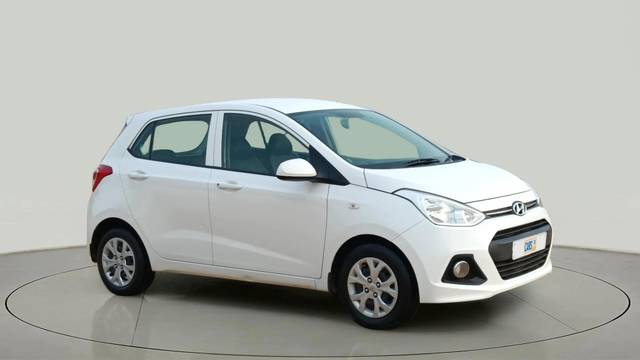 https://images10.gaadi.com/usedcar_image/4608245/original/511e9d142b1e125755f5cc58711c3663.jpg?imwidth=6400