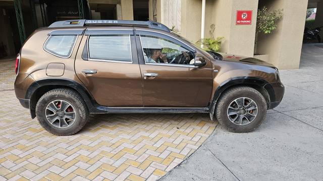 https://images10.gaadi.com/usedcar_image/4608263/original/processed_40dc6ca4d5ddc8cf842c41bb3215343c.jpg?imwidth=6401