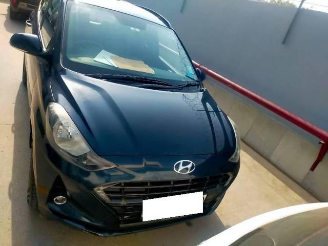 https://images10.gaadi.com/usedcar_image/4608264/original/processed_391518b0-ab96-4671-9350-80ac653cd53e.jpg?imwidth=6401