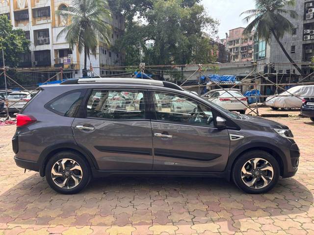https://images10.gaadi.com/usedcar_image/4608279/original/processed_692435da4cba017e2395557401f03442.jpeg?imwidth=6401