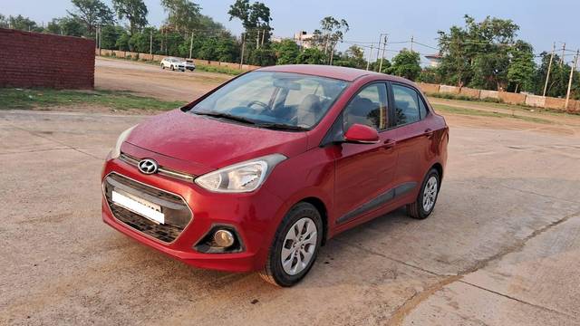 https://images10.gaadi.com/usedcar_image/4608293/original/processed_8e33d7332dfef07c1b1197b8139980e5.jpg?imwidth=6400