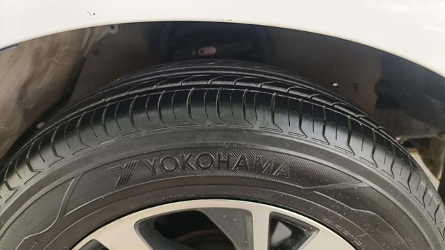 Second-hand 2021 Toyota Innova Crysta 2.4 VX 8 STR for sale in Lucknow-28